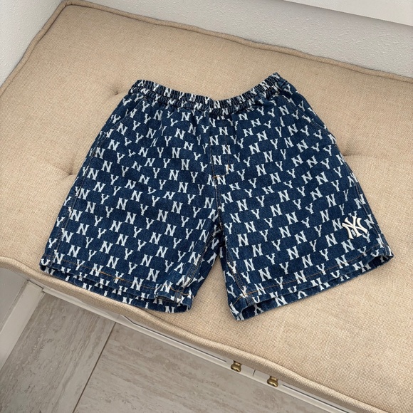 MLB Korea NY Yankees Unisex Dark Denim Pullover Shorts - Picture 1 of 6